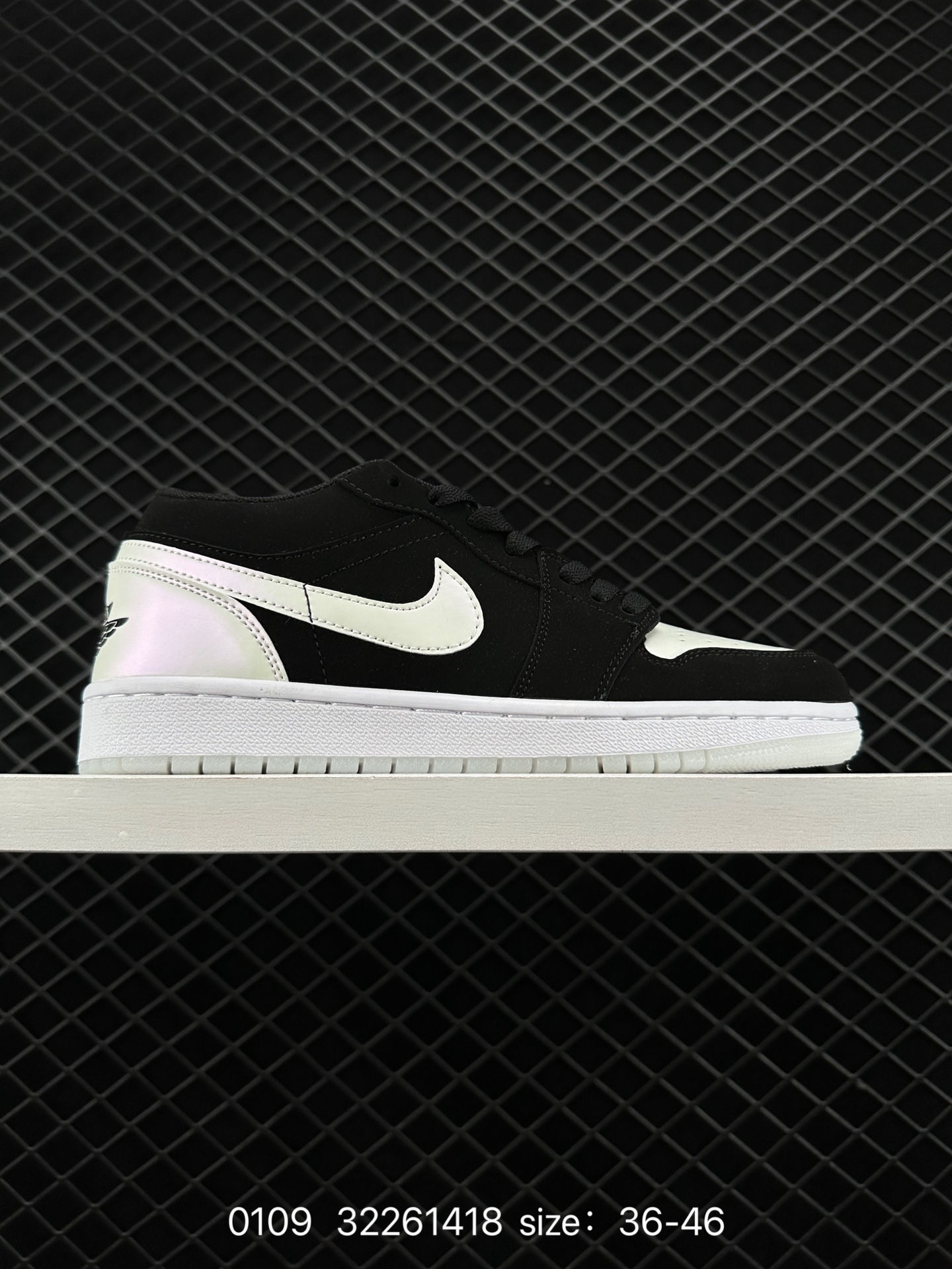 NIKE Air Jordan 1 Low NIKE Air Jordan 1 Low